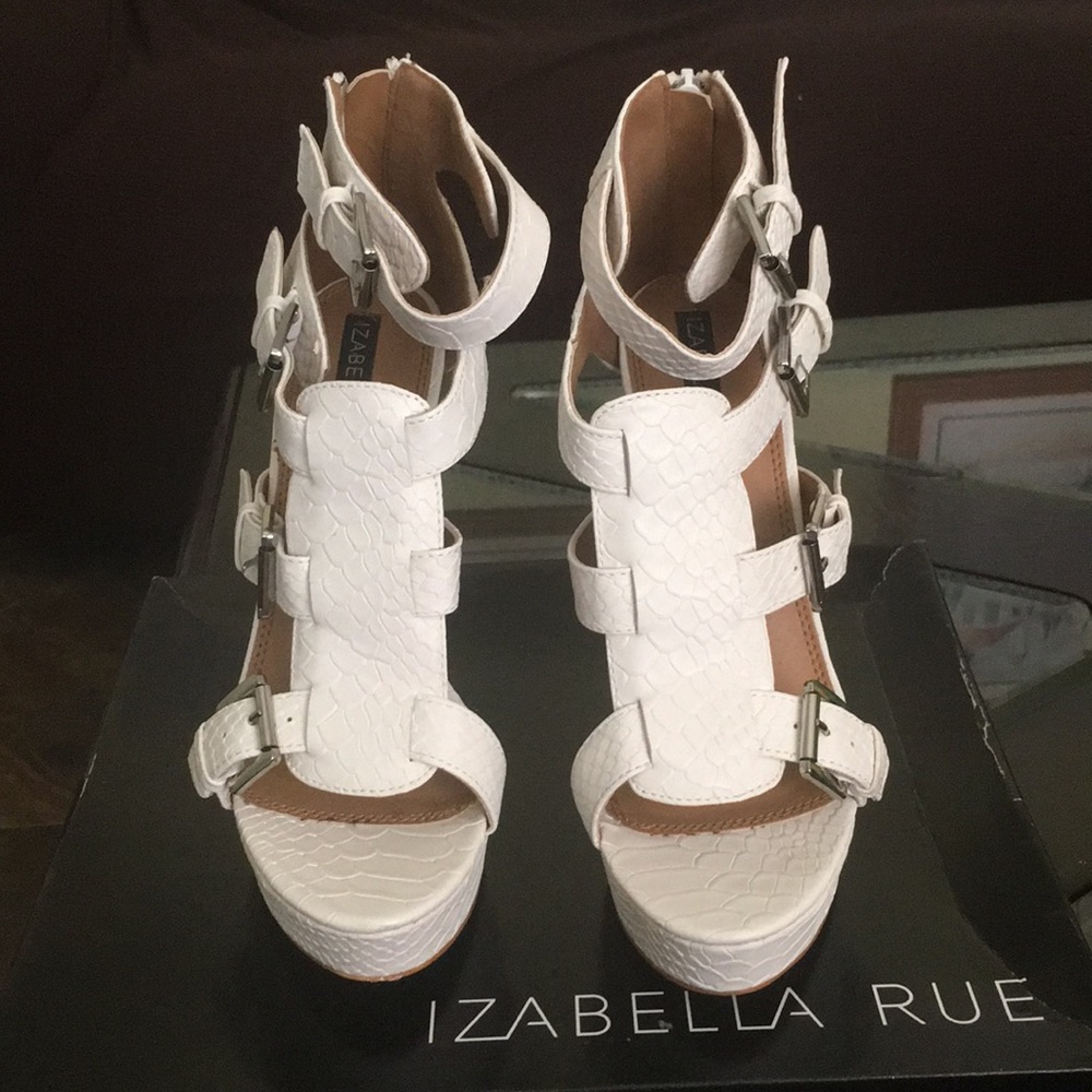 IZABELLA RUE WHITE BRERA HIGH HEEL SHOES